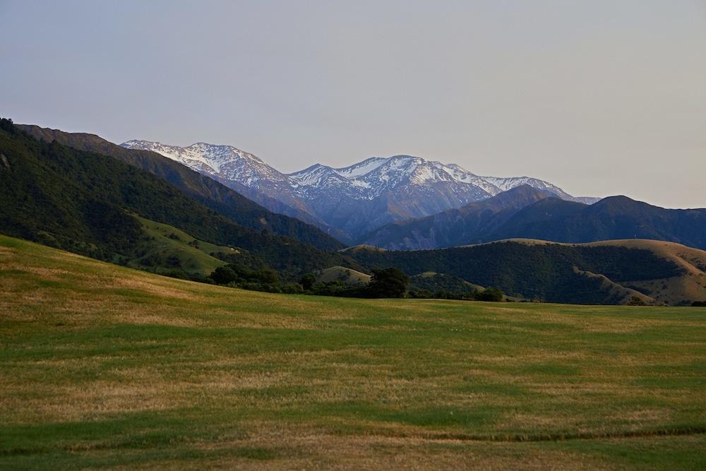 Koura Bay Golf 4* Kaikoura